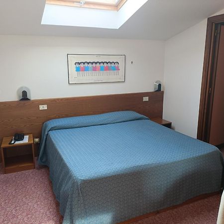 Hotel Giardino Прато Екстериор снимка