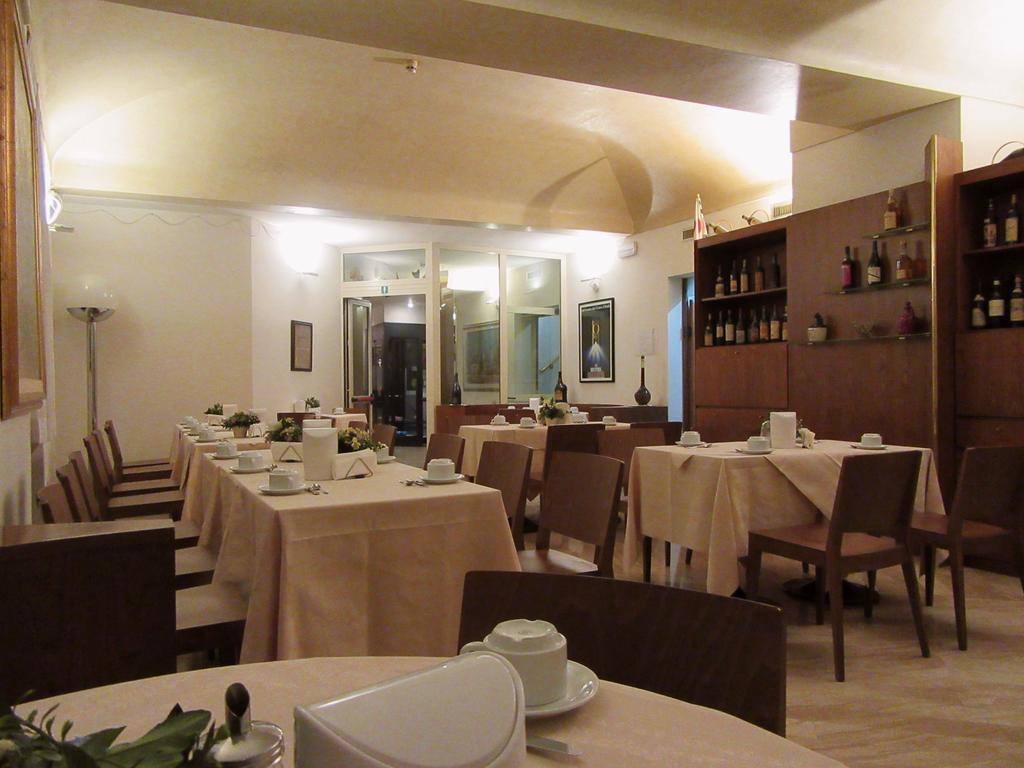 Hotel Giardino Прато Екстериор снимка