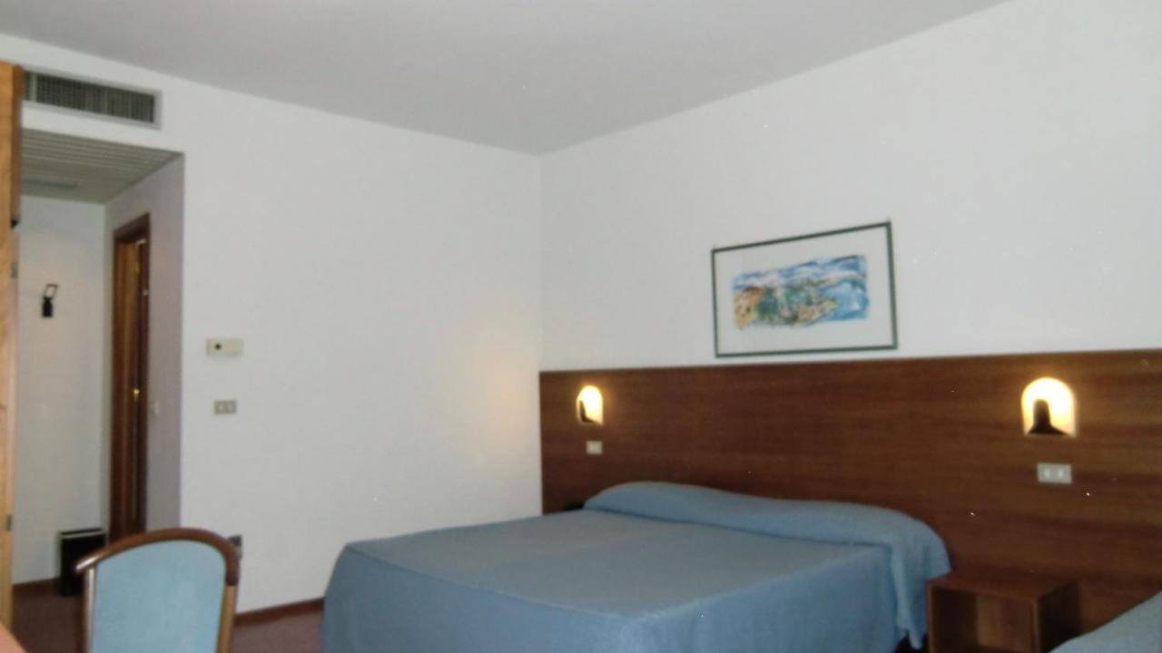 Hotel Giardino Прато Екстериор снимка